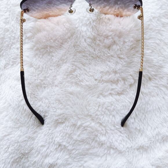 Jasmine Clear Purple Sleek Single-Lens Sunglasses - Picture 6 of 13